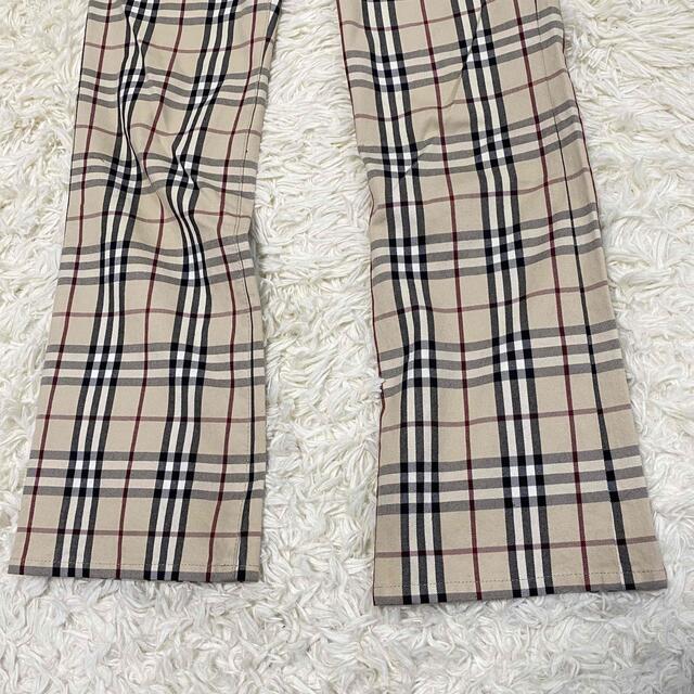 BURBERRY(バーバリー)の【美品】バーバリーブルーレーベル　パンツ　36  ストレート　総柄ノバチェック レディースのパンツ(カジュアルパンツ)の商品写真