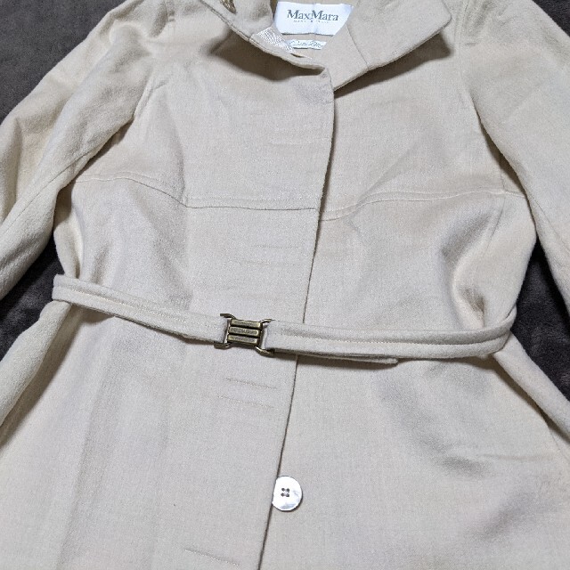 Max Mara(マックスマーラ)のMaxMara　マックスマーラ　白タグ　ロングコート　スタンドカラーコート レディースのジャケット/アウター(ロングコート)の商品写真