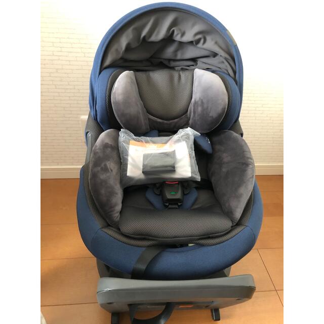 オンラインショップ THE コンビ 美品☆ combi S エッグショック【ZB-690】 ISOFIX 自動車用チャイルドシート本体 