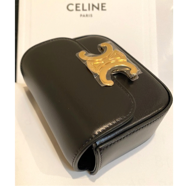 celine(セリーヌ)の【CELINE】ミニ トリオンフ カーフスキン ミニバック セリーヌ レディースのバッグ(ショルダーバッグ)の商品写真