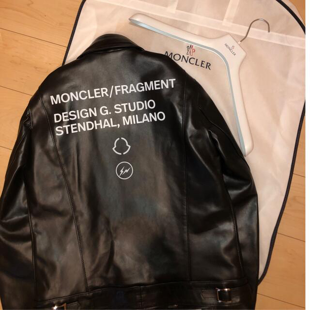 Lewis Leathers(ルイスレザー)の【激レア】新品　MONCLER fragment 藤原ヒロシ HF ルイスレザー メンズのジャケット/アウター(ライダースジャケット)の商品写真