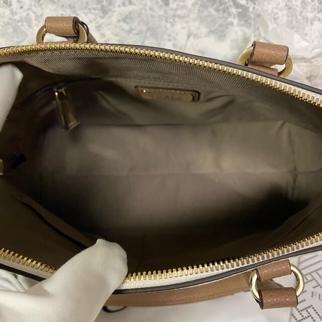 Furla(フルラ)の未使用展示品 FURLA フルラ 2WAY ハンドバッグ カプチーノカラー レディースのバッグ(ハンドバッグ)の商品写真