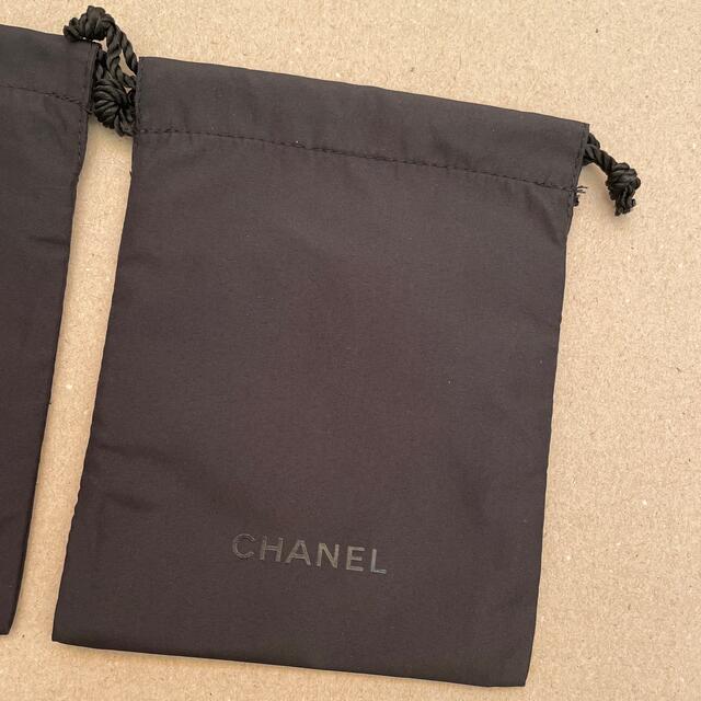 CHANEL(シャネル)のさち様専用　　シャネル　巾着 レディースのファッション小物(ポーチ)の商品写真