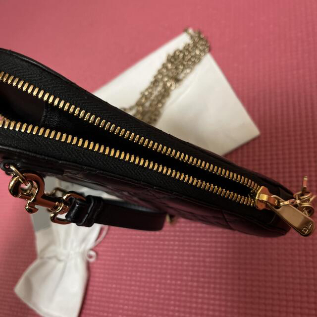 Dior(ディオール)のDior ディオール LADY DIOR フォンホルダー チェーンショルダー レディースのバッグ(ショルダーバッグ)の商品写真