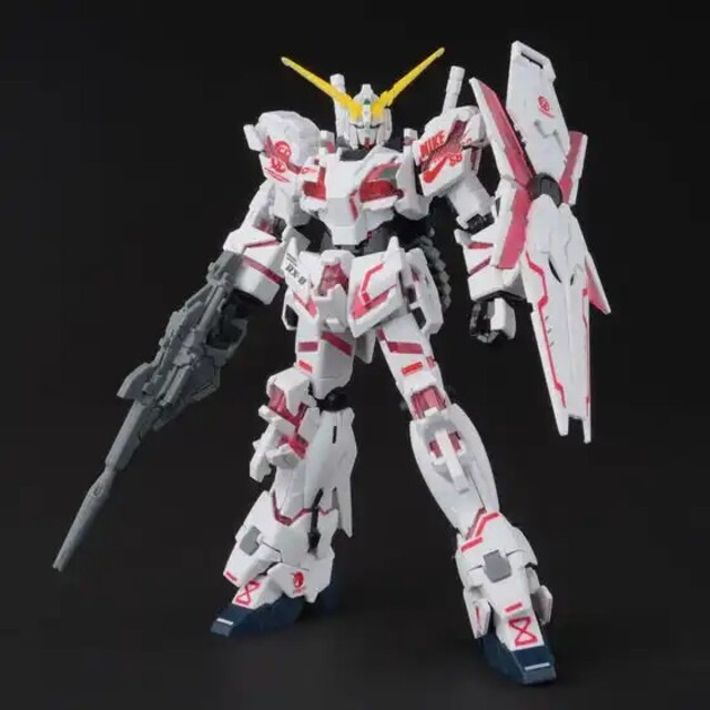 BANDAI(バンダイ)のＨＧ 1/144 ユニコーンガンダム（デストロイモード） Ver.NIKE SB エンタメ/ホビーのおもちゃ/ぬいぐるみ(模型/プラモデル)の商品写真