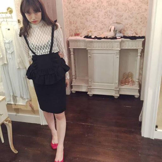 verybrain⭐︎CANNABISLADIES別注エプロンスカートAMO着用 - shop