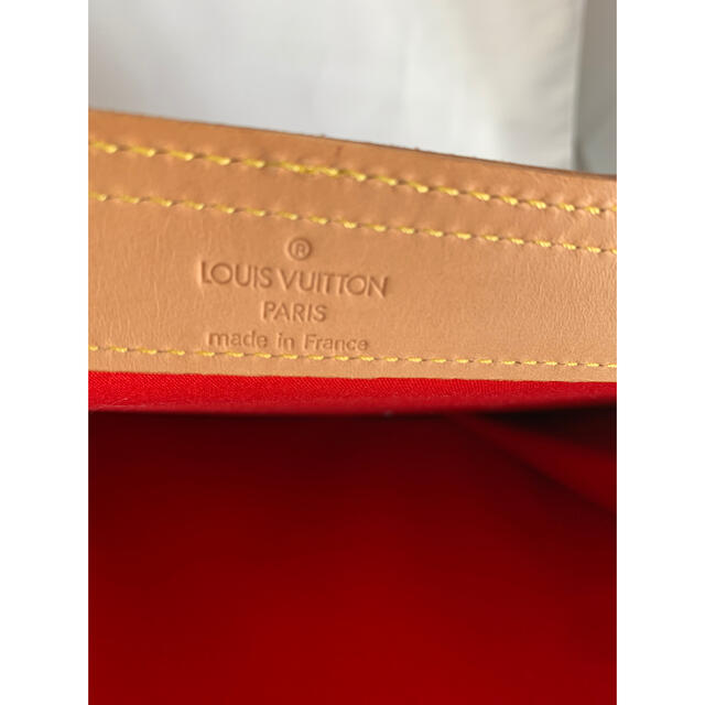 louis vuitton  ベルニ　ルージュ　新品状態