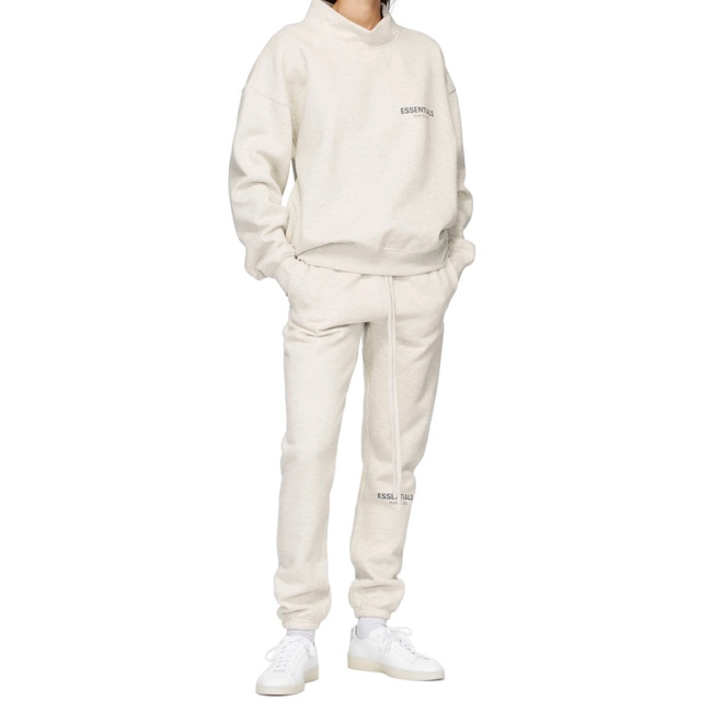 FEAR OF GOD(フィアオブゴッド)の残り1 ,     8500円       ESSENTIALS メンズのトップス(Tシャツ/カットソー(七分/長袖))の商品写真