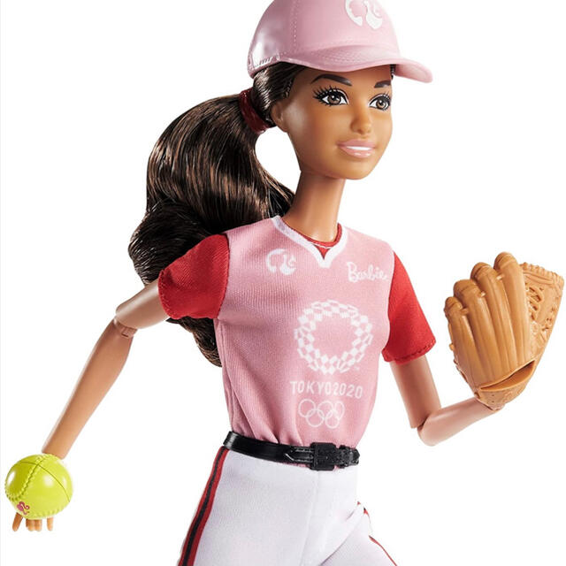 Barbie(バービー)の【限定品】おまけ付き‼️ バービー人形 東京オリンピック2020 ソフトボール エンタメ/ホビーのおもちゃ/ぬいぐるみ(キャラクターグッズ)の商品写真