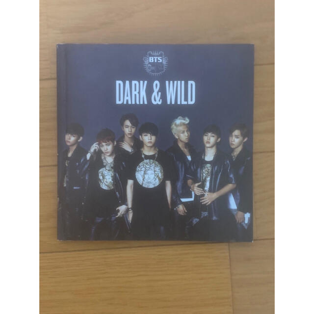 防弾少年団(BTS)(ボウダンショウネンダン)のbts DARK & WILD エンタメ/ホビーのCD(K-POP/アジア)の商品写真