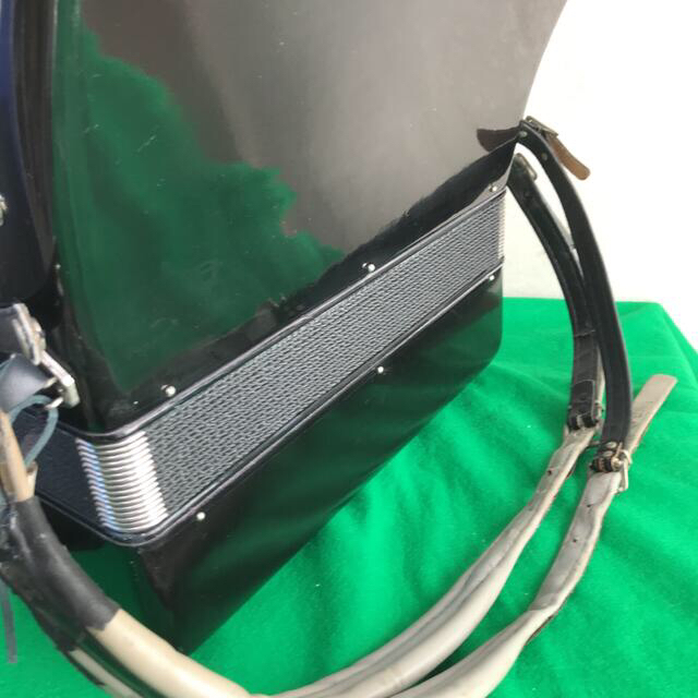 TOSCANO 34鍵盤60Bアコ工房整備済み安定したミューゼツト黒色 TOSCANO 34鍵盤60Bアコ工房整備済み安定したミューゼツト黒色
