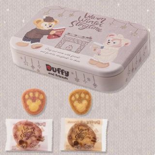 ディズニー(Disney)のダッフィー シェリーメイ クリスマス クッキー 缶 お菓子 新品未開封(キャラクターグッズ)