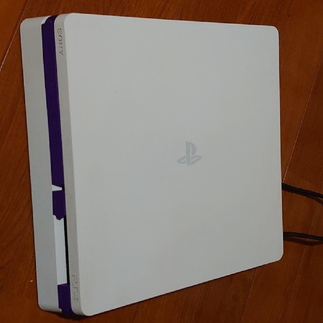 PlayStation®4 グレイシャー・ホワイト 1TB CUH-2100