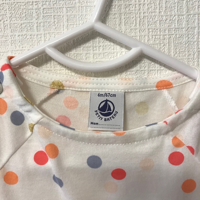 PETIT BATEAU(プチバトー)のワンピース キッズ/ベビー/マタニティのベビー服(~85cm)(ワンピース)の商品写真