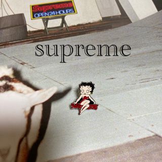 シュプリーム(Supreme)のSupreme ピンズ【used】(その他)