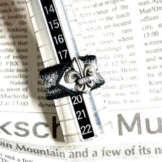 展示品♪ハンドメイド♪ トラッシュ加工レザーリング 18〜18.5号*の ...