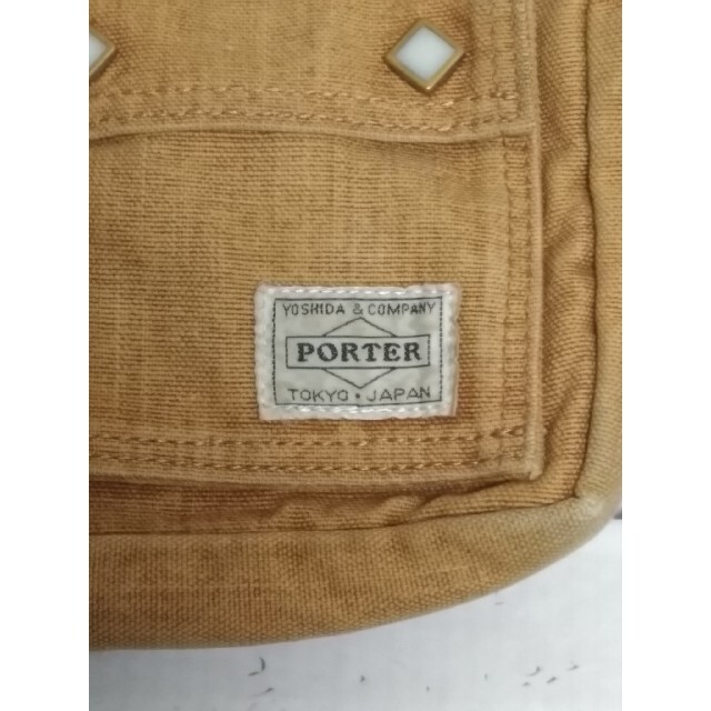 PORTER(ポーター)のPORTER ポーター 吉田カバン 帆布生地　ブラウン ショルダーバッグ メンズのバッグ(ショルダーバッグ)の商品写真