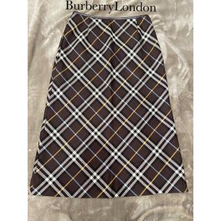 バーバリー(BURBERRY)のバーバリー　チェックロングスカート(ロングスカート)