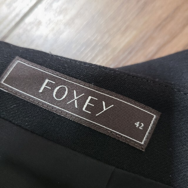 FOXEY(フォクシー)のフォクシースカート75600円お品 レディースのスカート(ひざ丈スカート)の商品写真