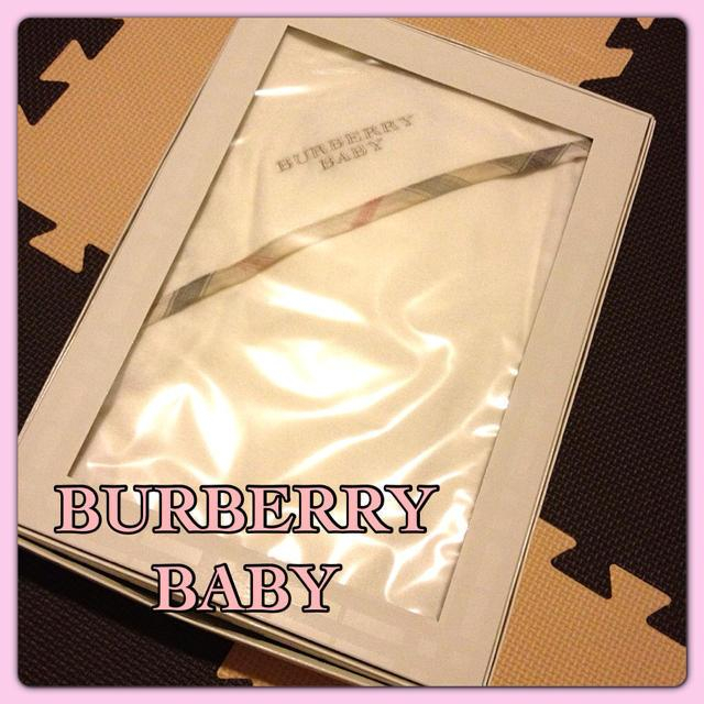 BURBERRY - バーバリー♡おくるみバスタオル