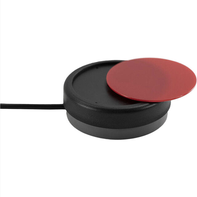 ボタンスイチ 3.5mm プラグ 赤 XK-A-1581-1BRD-R スマホ/家電/カメラのPC/タブレット(PC周辺機器)の商品写真