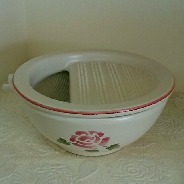 マニーローズ❤すり鉢付きすり器 陶器 - 調理道具/製菓道具