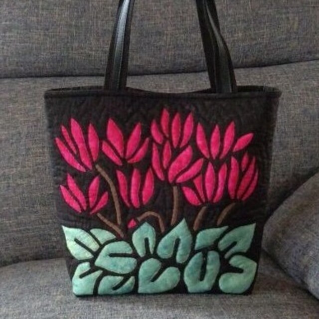 購入者が決まりました!ハンドメイド ハワイアンキルトバッグ 購入者が決まりました!ハンドメイド ハワイアンキルトバッグ
