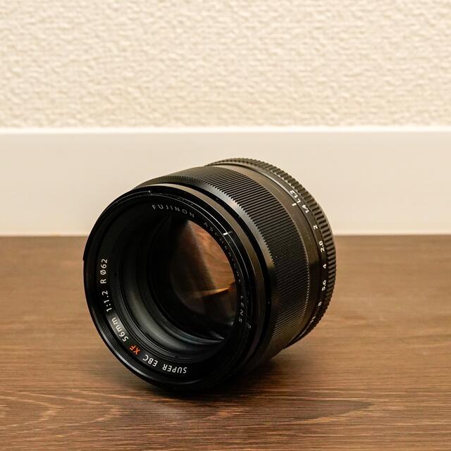 富士フイルム(フジフイルム)のxf56mm F1.2 Fujifilm スマホ/家電/カメラのカメラ(レンズ(単焦点))の商品写真