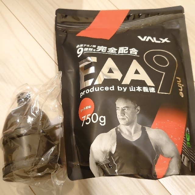 VALX EAA9 Produced by 山本義徳 コーラ風味 必須アミノ酸  食品/飲料/酒の健康食品(アミノ酸)の商品写真