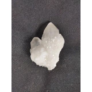天然水晶　クラスター　浄化　パワーストーン　天然石　鉱物 50.8g