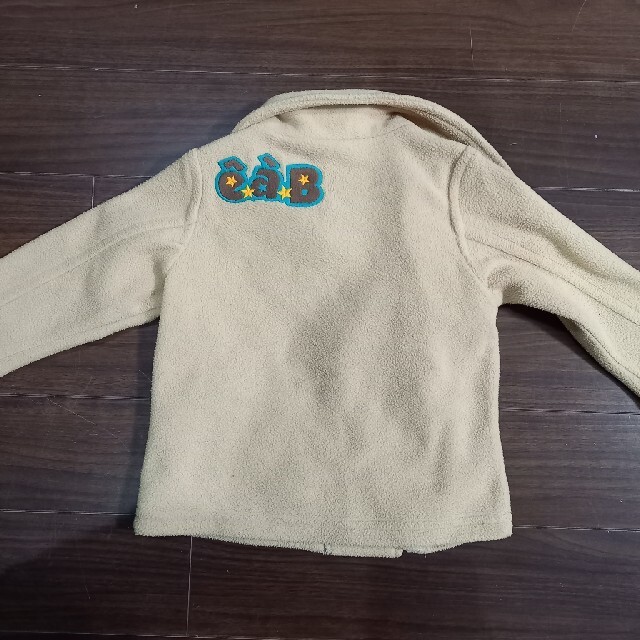 e.a.B(エーアーベー)のeaBフリースジャケット90 キッズ/ベビー/マタニティのキッズ服男の子用(90cm~)(ジャケット/上着)の商品写真