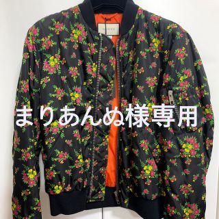 グッチ(Gucci)のGUCCI 花柄　フローラルブーケ　ブルゾン40 レディース(ブルゾン)