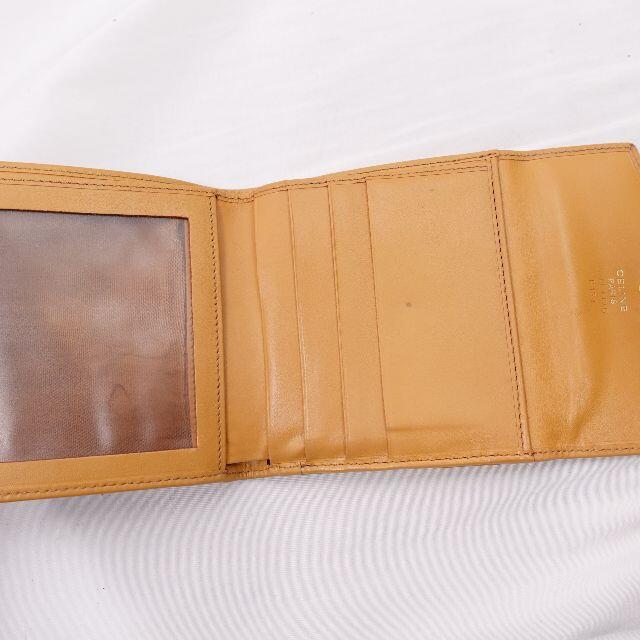 celine(セリーヌ)のCeline　二つ折り財布　レディース　セリーヌ柄 レディースのファッション小物(財布)の商品写真