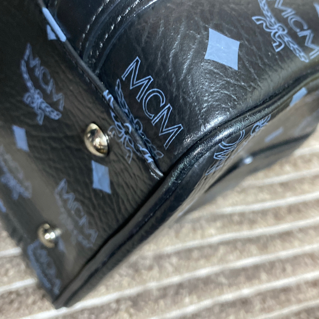 MCM(エムシーエム)の❤️MCM❤️ボストンバック✨キーホルダー付き レディースのバッグ(ボストンバッグ)の商品写真