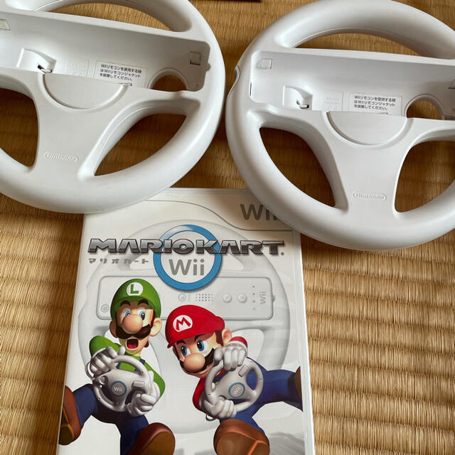 Wii(ウィー)のyasai様専用Nintendo Wiiセット ヌンチャク モーションプラス エンタメ/ホビーのゲームソフト/ゲーム機本体(家庭用ゲーム機本体)の商品写真
