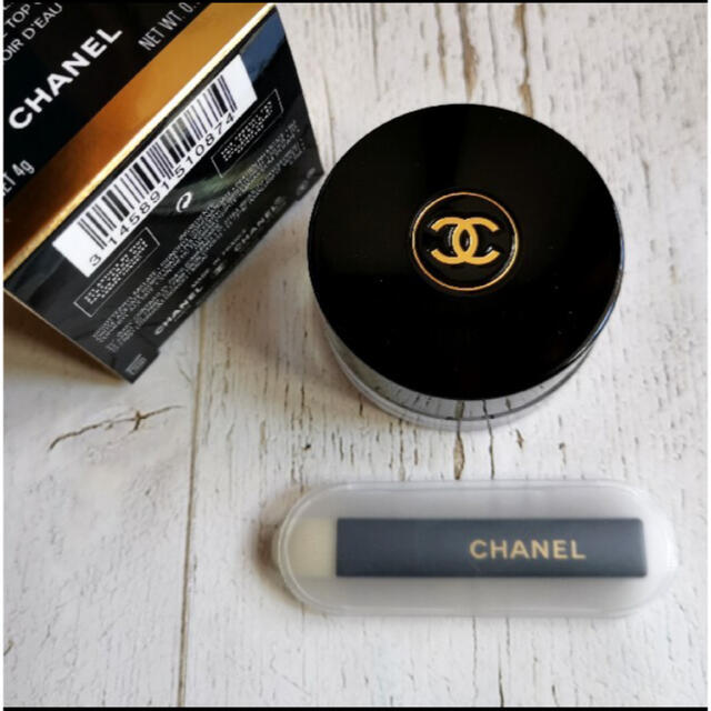 CHANEL(シャネル)のCHANEL シャネル 2020限定 グロスシャドウ コスメ/美容のベースメイク/化粧品(アイシャドウ)の商品写真
