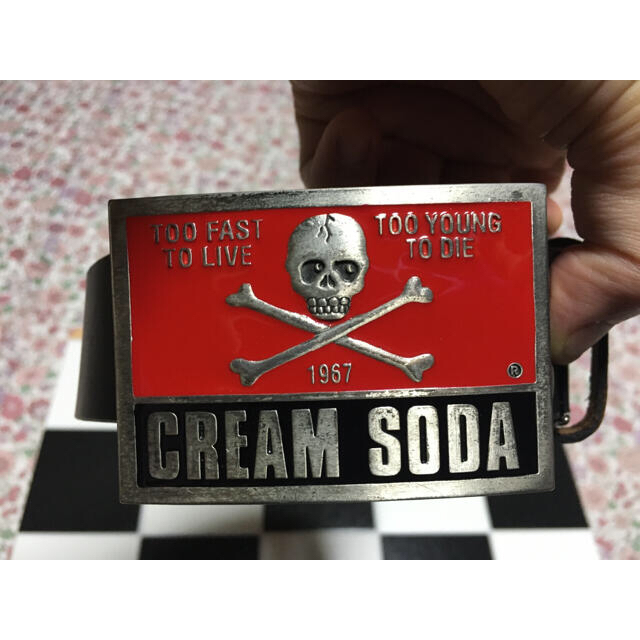 最大15%OFFクーポン クリームソーダ 40周年 バックル CREAMSODA ピンクドラゴン角ドクロ その他 - wikitest.esn-spain.org