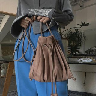 アメリヴィンテージ(Ameri VINTAGE)のAmeri vintage FAKE LEATHER PLEATS BAG(ショルダーバッグ)