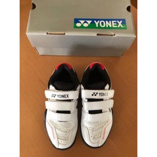 ヨネックス(YONEX)のタイムセール中！ヨネックス　バドミントンシューズ(バドミントン)