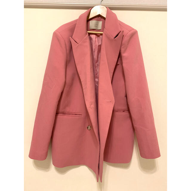 modue ピンク　ジャケット レディースのジャケット/アウター(テーラードジャケット)の商品写真