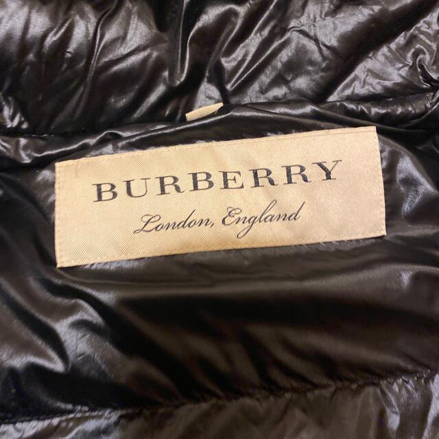 BURBERRY(バーバリー)の売約済　バーバリー　ダウンコート　ブラック　正規品 メンズのジャケット/アウター(ダウンジャケット)の商品写真