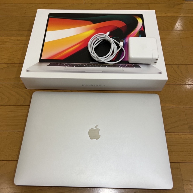 Apple(アップル)のtachibana様専用　MacBook Pro 2T  スマホ/家電/カメラのPC/タブレット(ノートPC)の商品写真