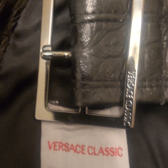 VERSACE(ヴェルサーチ)のクロコ型押し　ライダース レディースのジャケット/アウター(ライダースジャケット)の商品写真