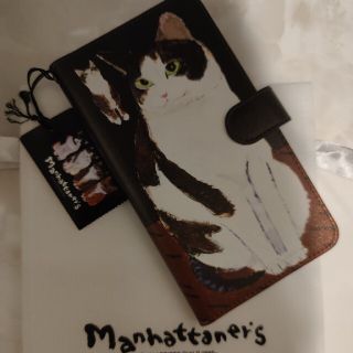 マンハッタナーズ(Manhattaner's)のManhattaner's 手帳型スマホケース 瞑想する猫(モバイルケース/カバー)