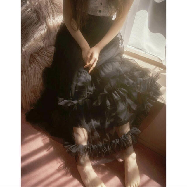 treat urself ♡ volume tulle skirt black レディースのスカート(ロングスカート)の商品写真