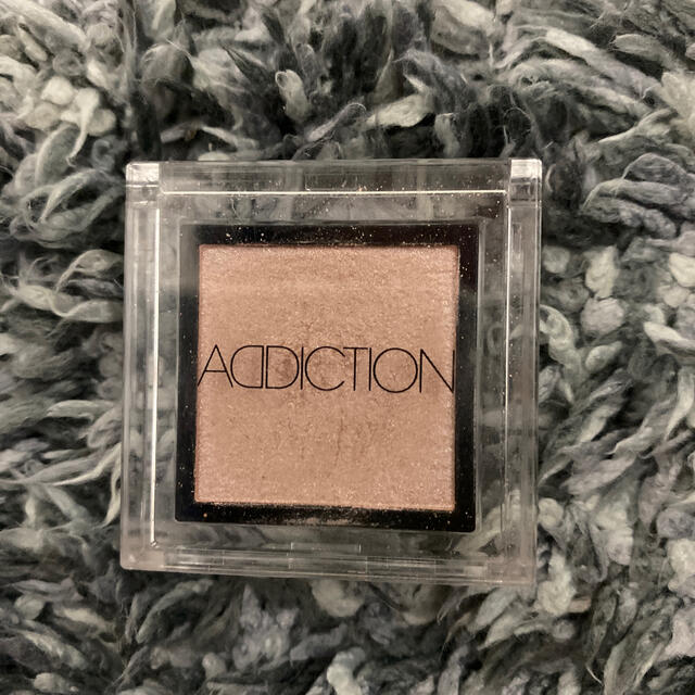 ADDICTION(アディクション)のaddiction ザ アイシャドウ Blondy 018 コスメ/美容のベースメイク/化粧品(アイシャドウ)の商品写真