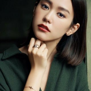 TIFFANY ティファニーT スマイルピアス 未使用品 ホワイトゴールド