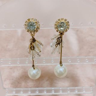 ザラ(ZARA)のビジュー＆パールピアス♥(ピアス)