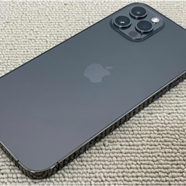 Apple(アップル)のiPhone12 Pro 128GB グラファイト ケース他 スマホ/家電/カメラのスマートフォン/携帯電話(スマートフォン本体)の商品写真