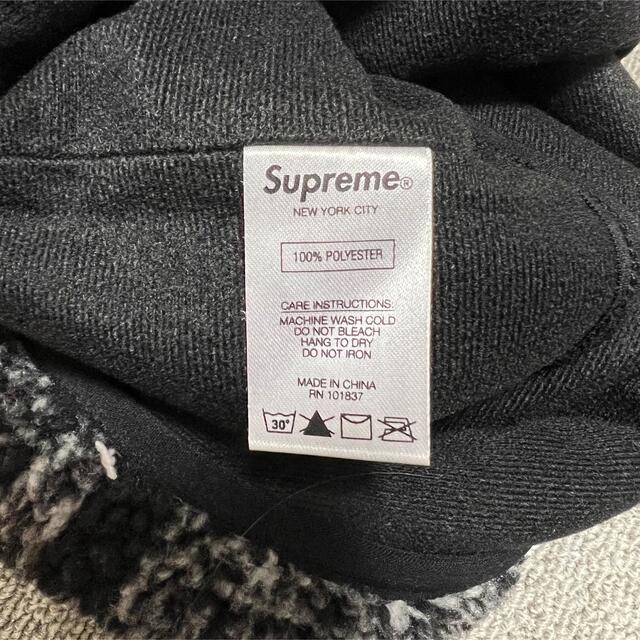 Supreme(シュプリーム)の19F/W Supreme Bandana Fleece Neck Gaiter メンズのファッション小物(ネックウォーマー)の商品写真